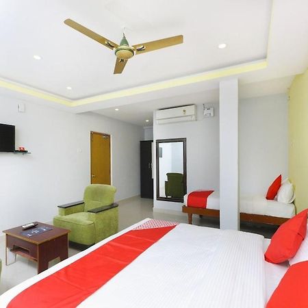 Sai Golden Rooms Tirupati Extérieur photo